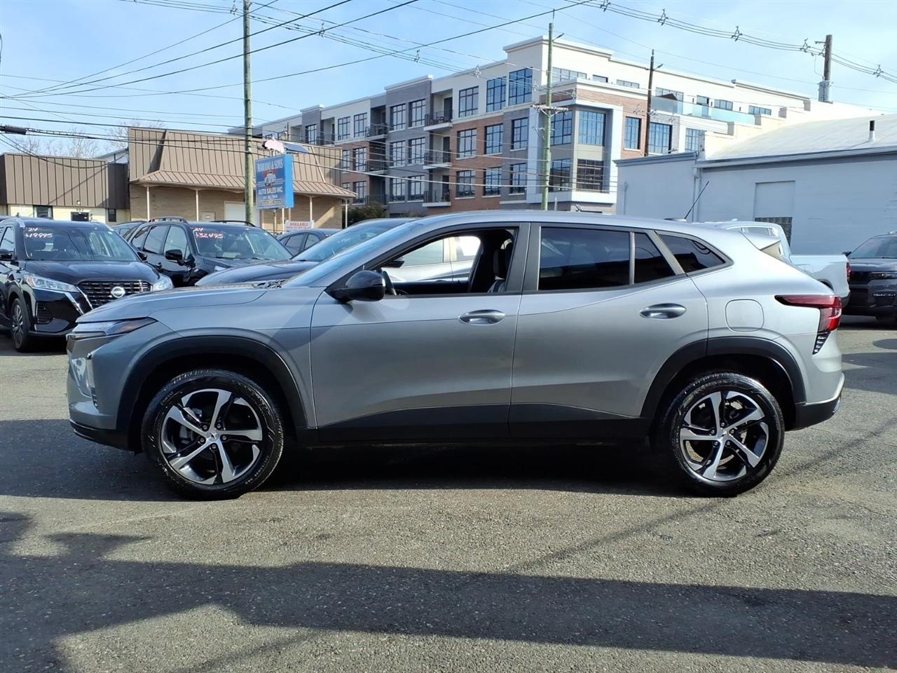 Chevrolet Trax FWD 4dr 1RS 2024