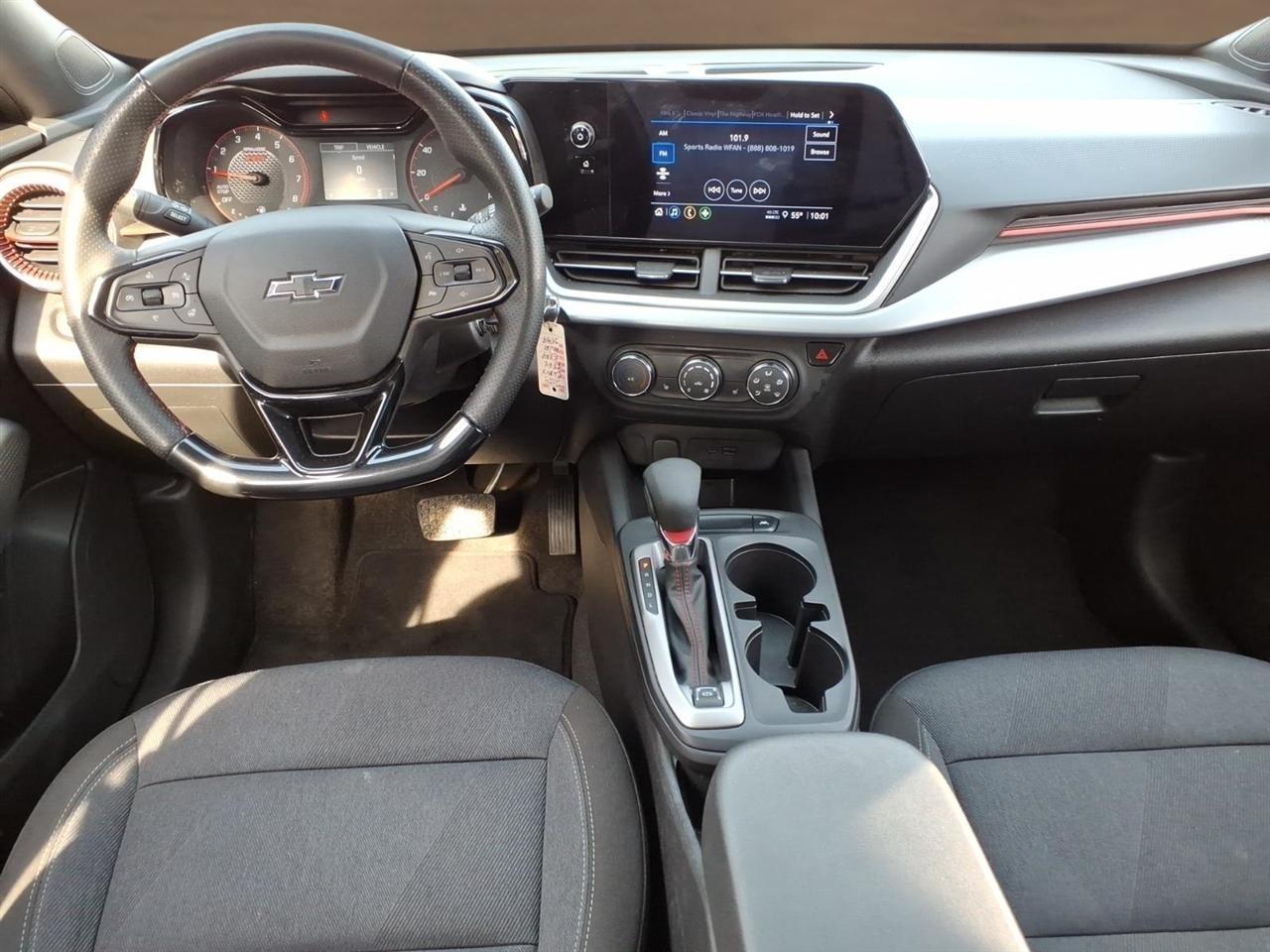 Chevrolet Trax FWD 4dr 1RS 2024