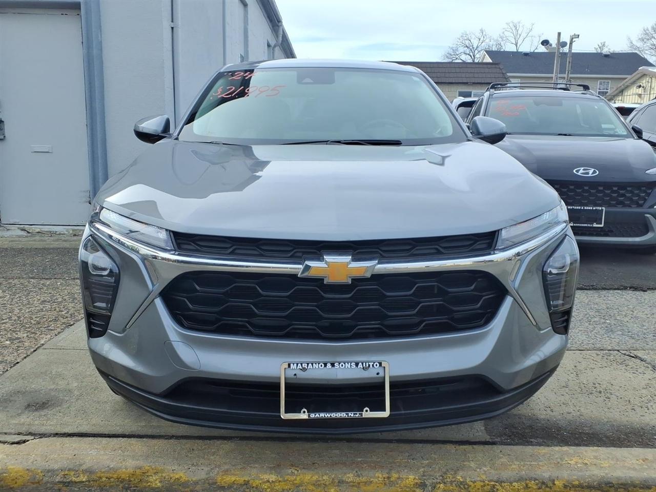 Chevrolet Trax FWD 4dr LS 2024