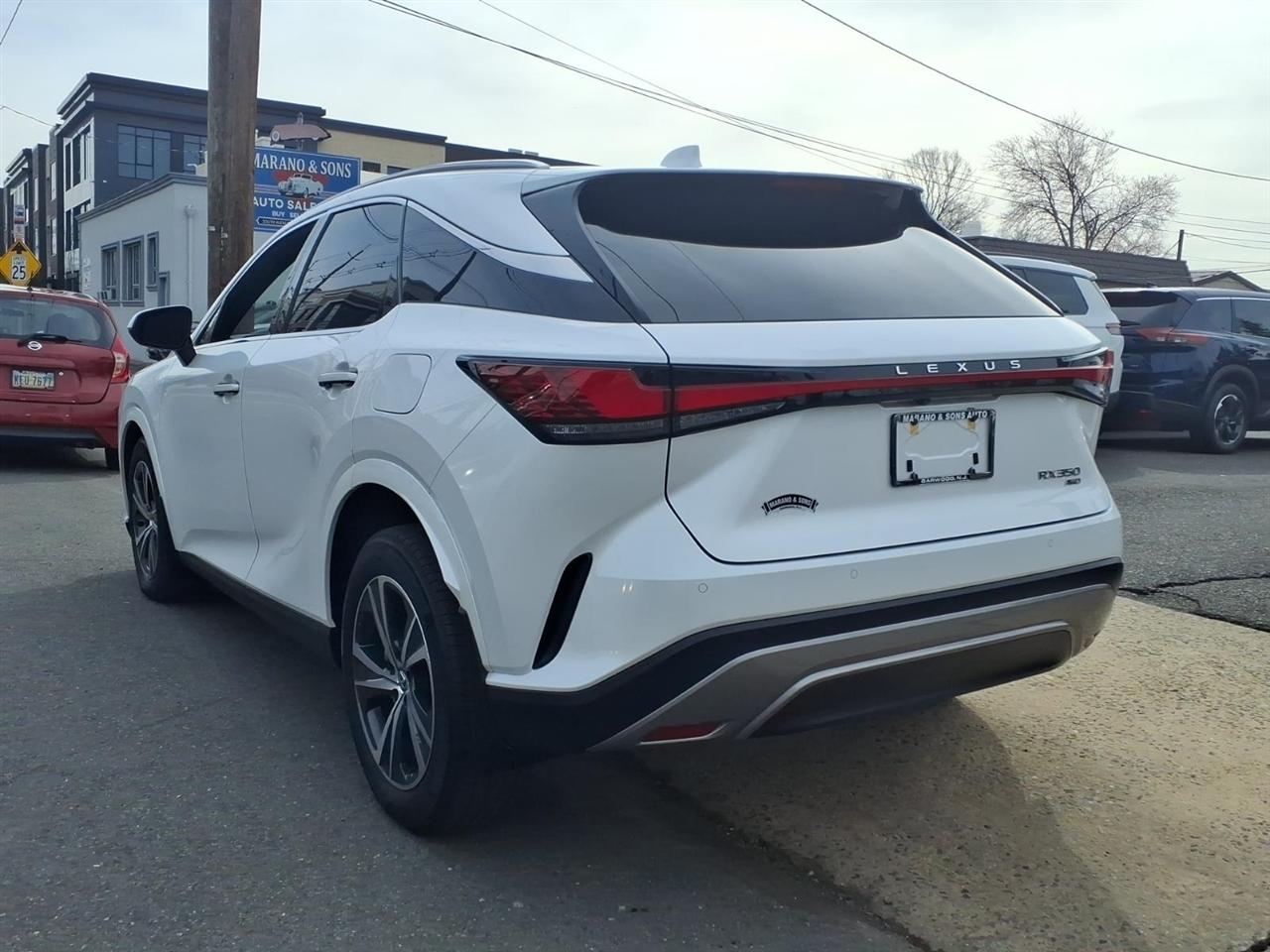 Lexus RX RX 350 AWD 2024