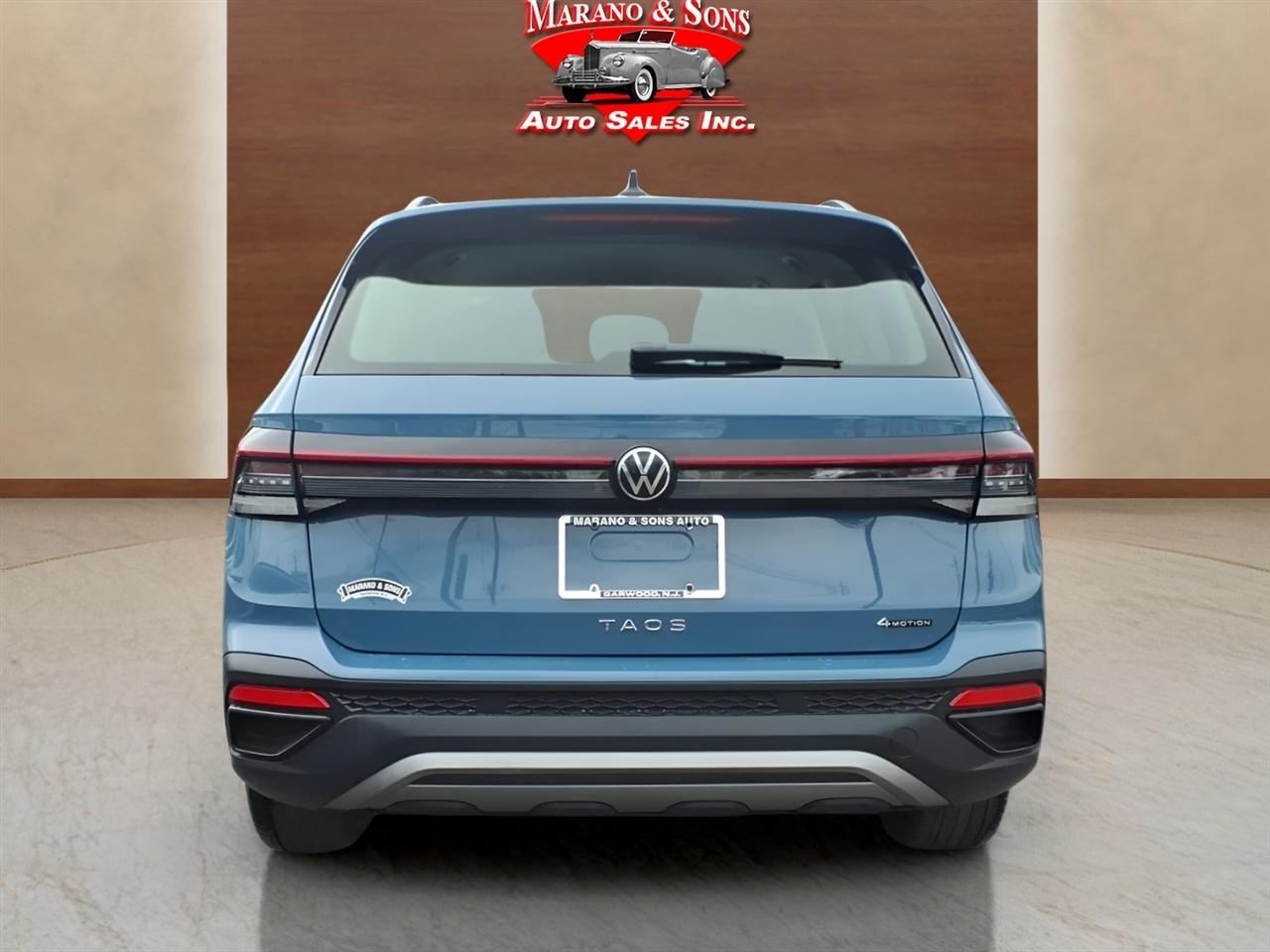 Volkswagen Taos S 4MOTION 2025