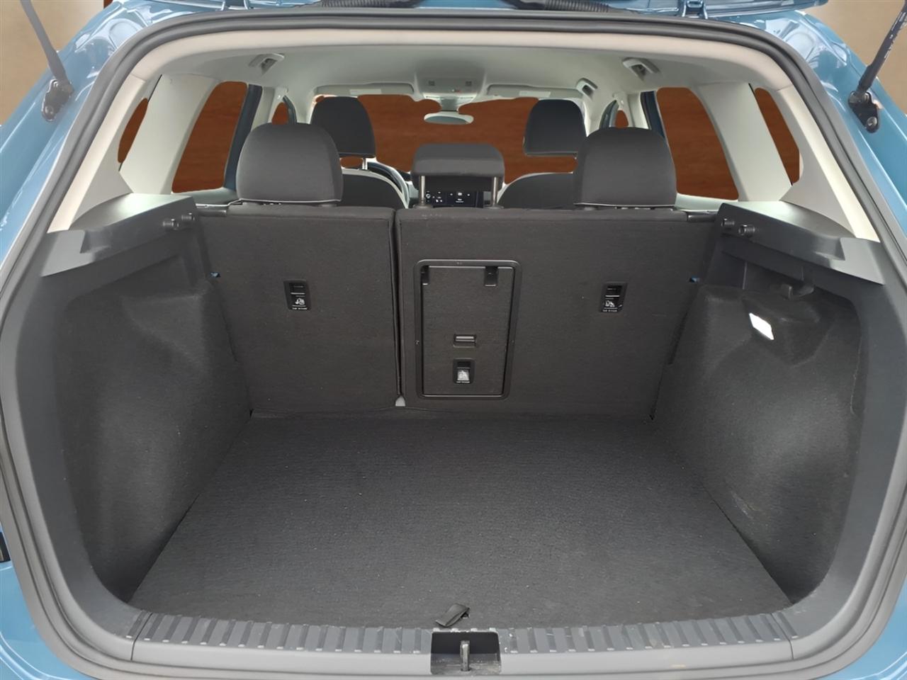 Volkswagen Taos S 4MOTION 2025