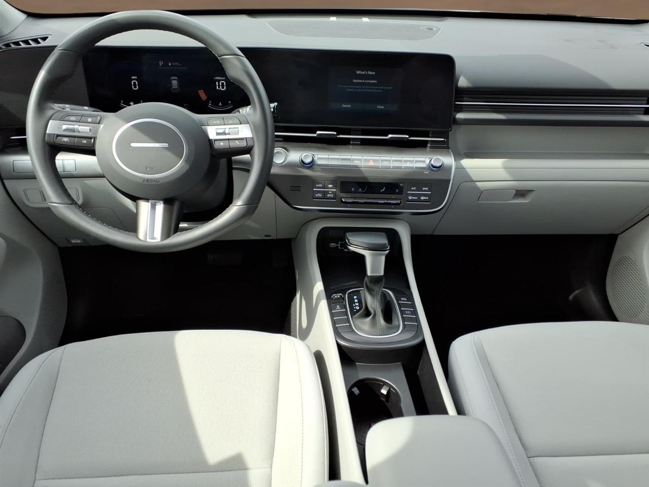 Hyundai Kona SEL AWD 2024