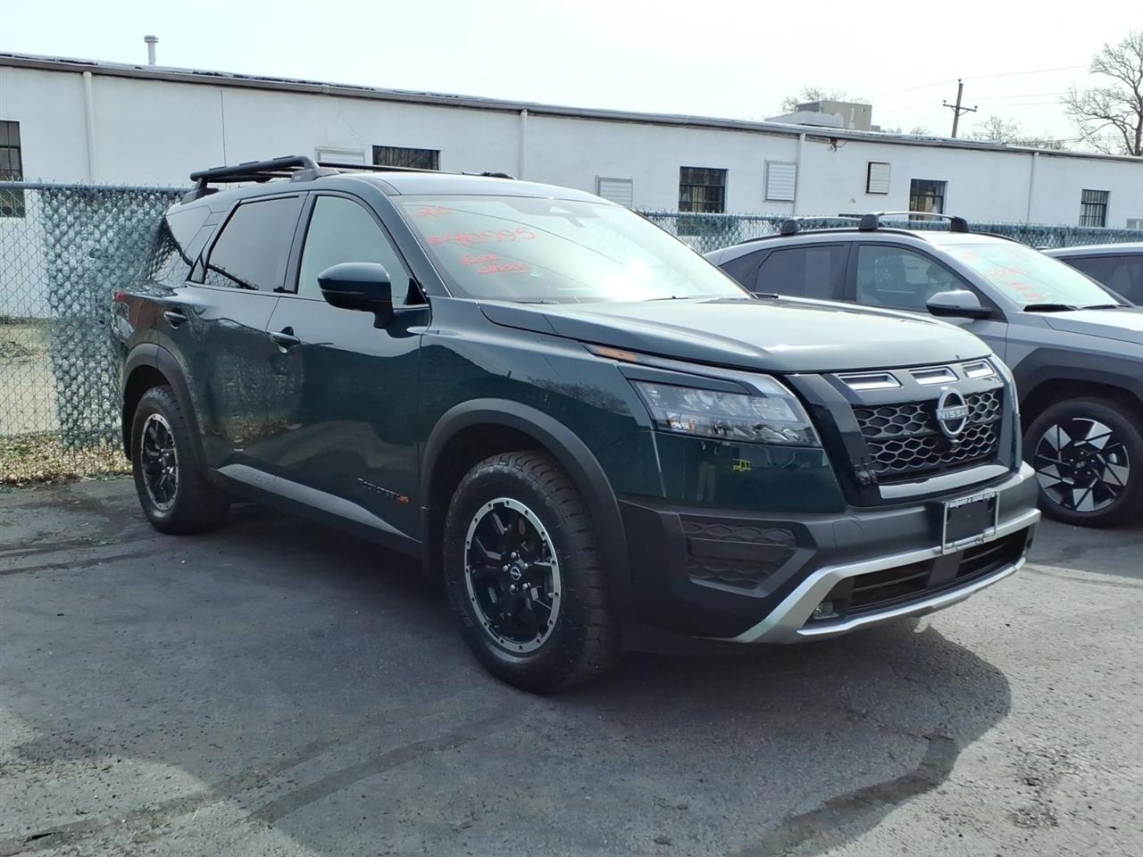 Nissan Pathfinder Rock Creek 4WD 2025