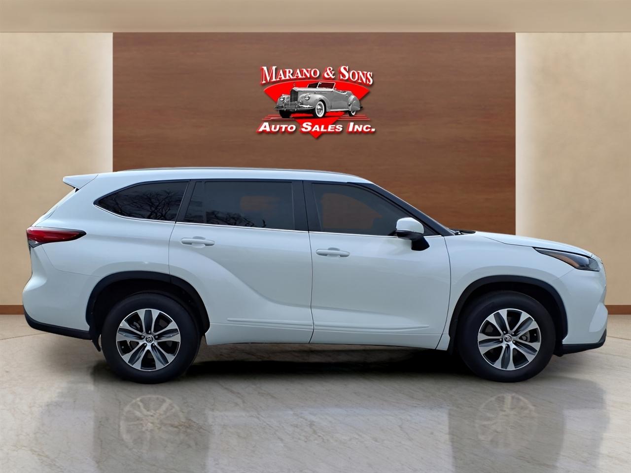 Toyota Highlander Platinum AWD (Natl) 2023