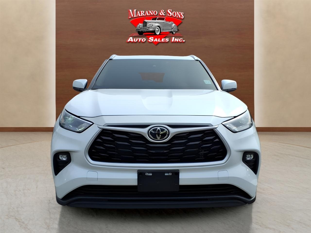 Toyota Highlander Platinum AWD (Natl) 2023