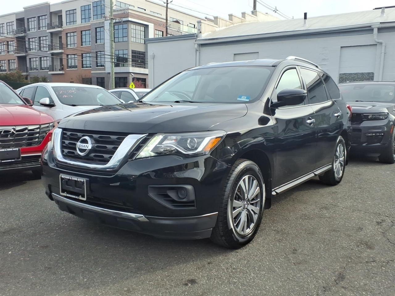 Nissan Pathfinder 4x4 S 2020