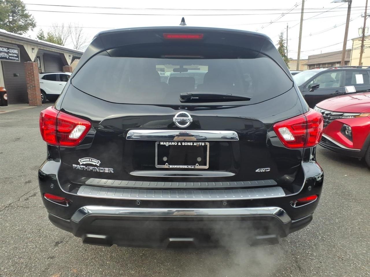 Nissan Pathfinder 4x4 S 2020