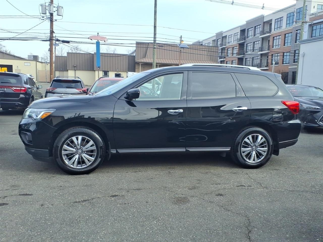 Nissan Pathfinder 4x4 S 2020