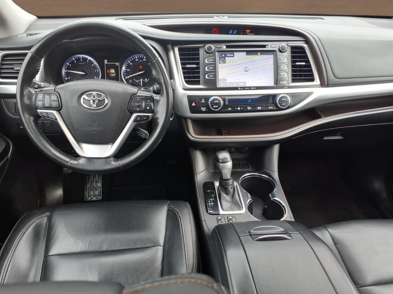 Toyota Highlander XLE V6 FWD (Natl) 2018