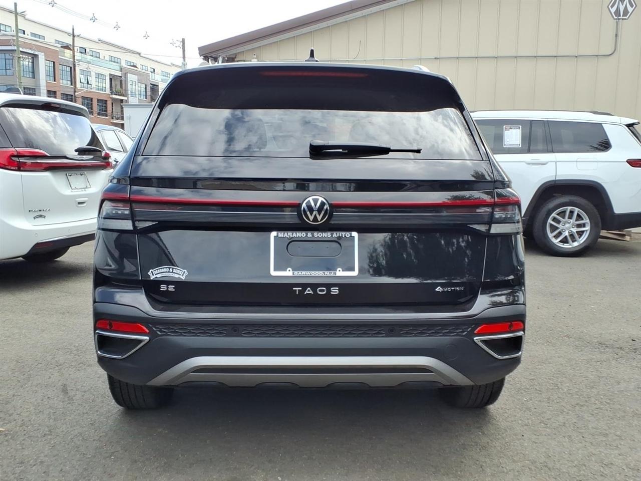 Volkswagen Taos SE 4Motion 2025