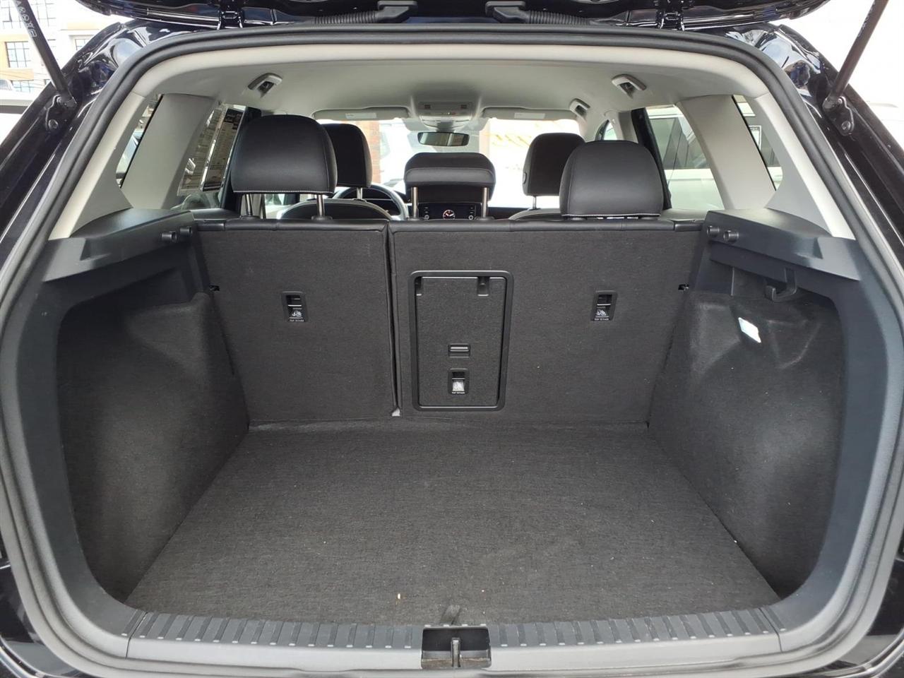 Volkswagen Taos SE 4Motion 2025