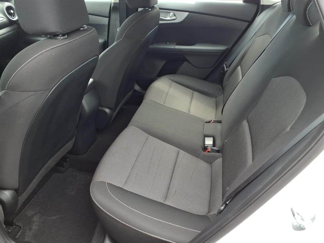 Kia Forte LX IVT 2024