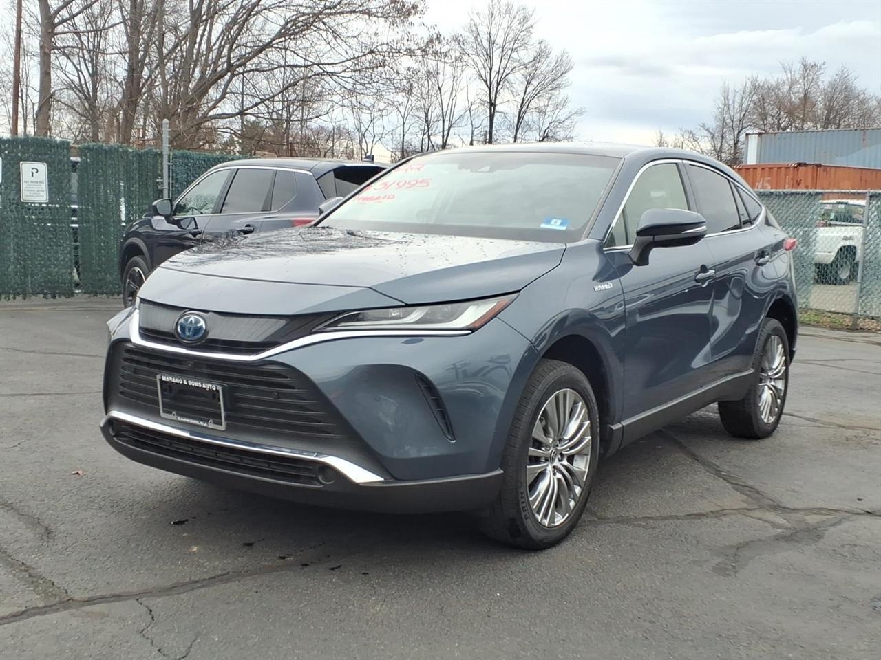 Toyota Venza Limited AWD (Natl) 2021