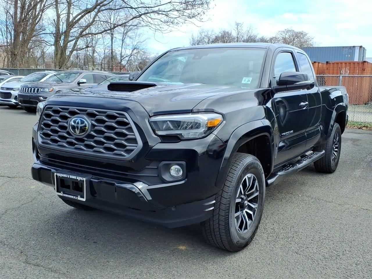 Toyota Tacoma 4WD TRD Off Road Access Cab 6' Bed V6 AT (Natl) 2023