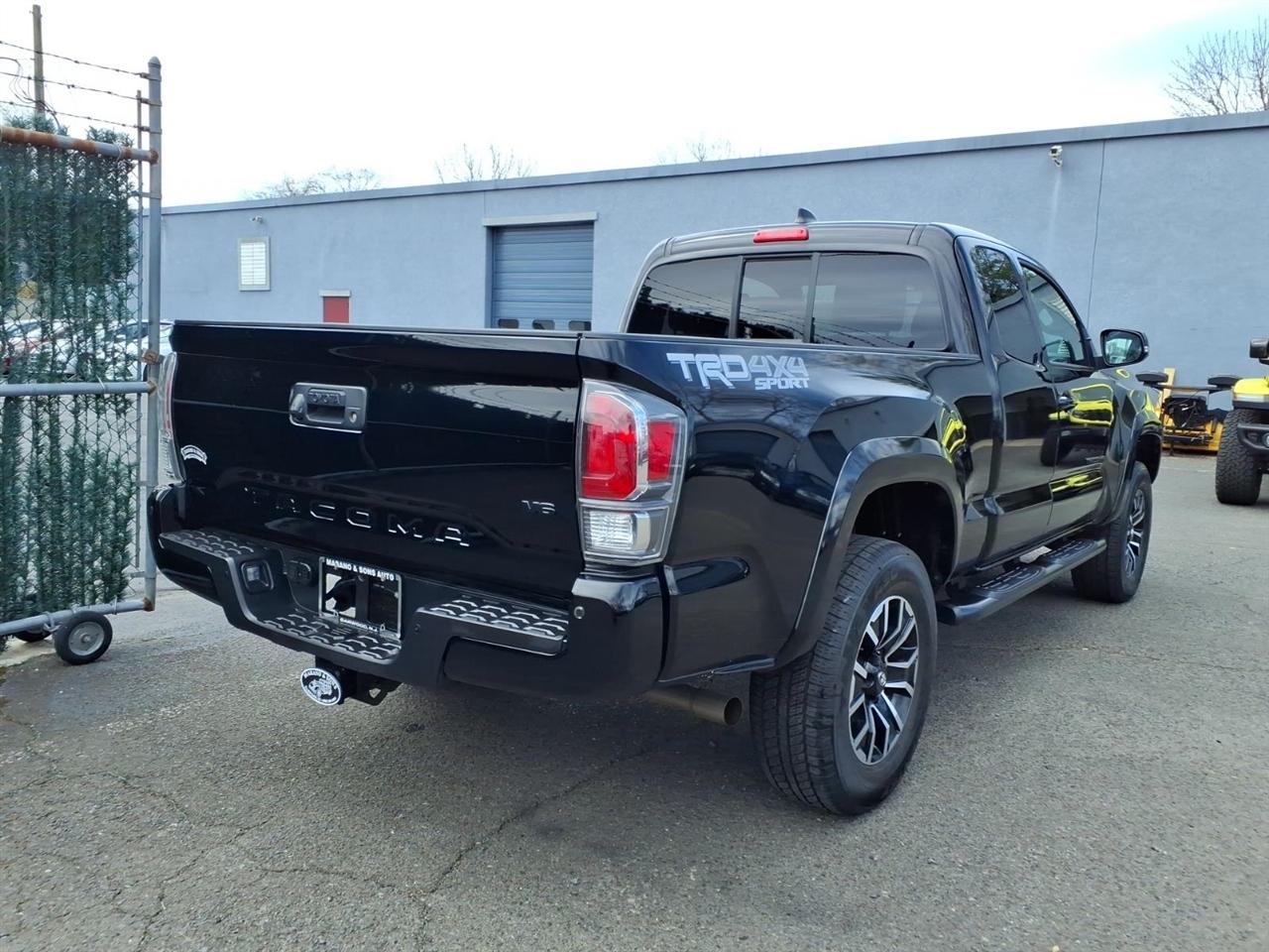 Toyota Tacoma 4WD TRD Off Road Access Cab 6' Bed V6 AT (Natl) 2023