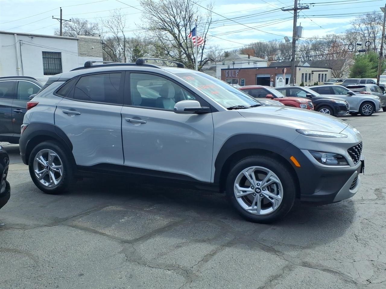 Hyundai Kona SEL Auto AWD 2023