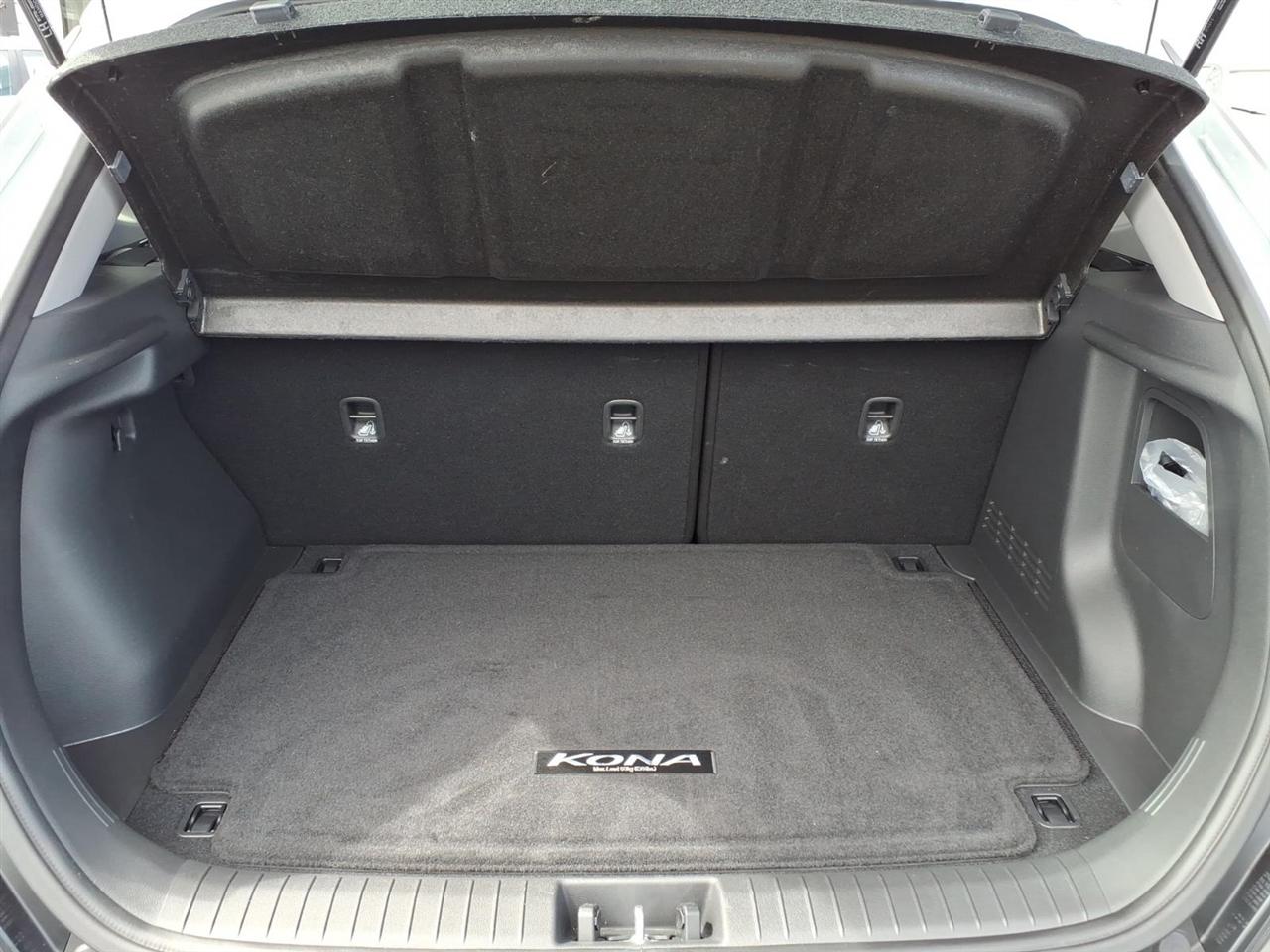 Hyundai Kona SEL Auto AWD 2023