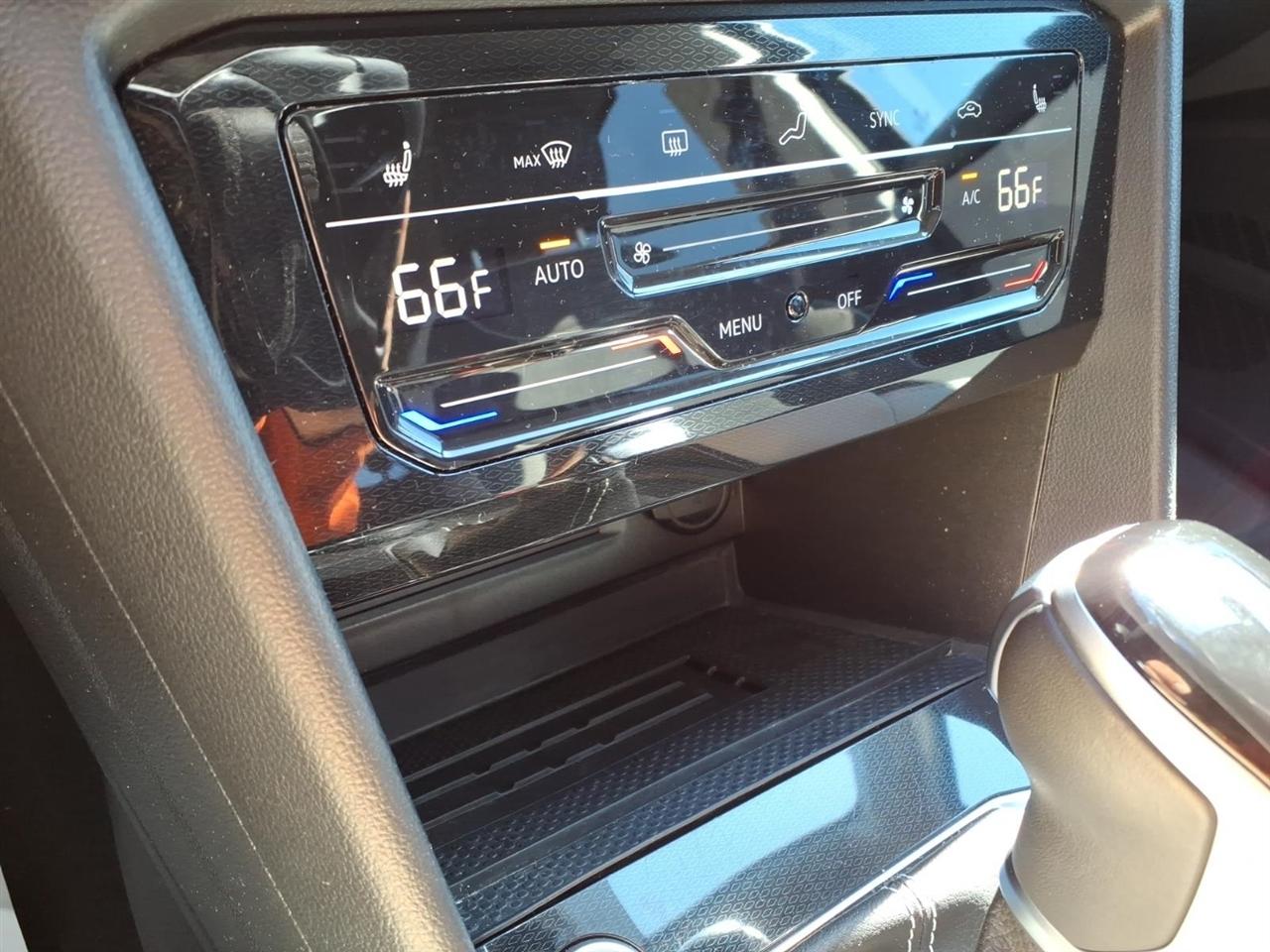 Volkswagen Taos SE 4Motion 2025