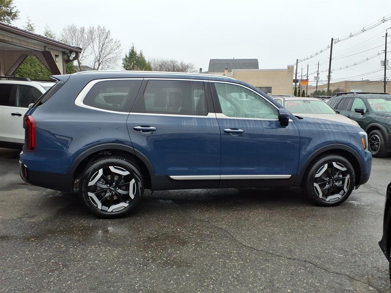 Kia Telluride S AWD 2025