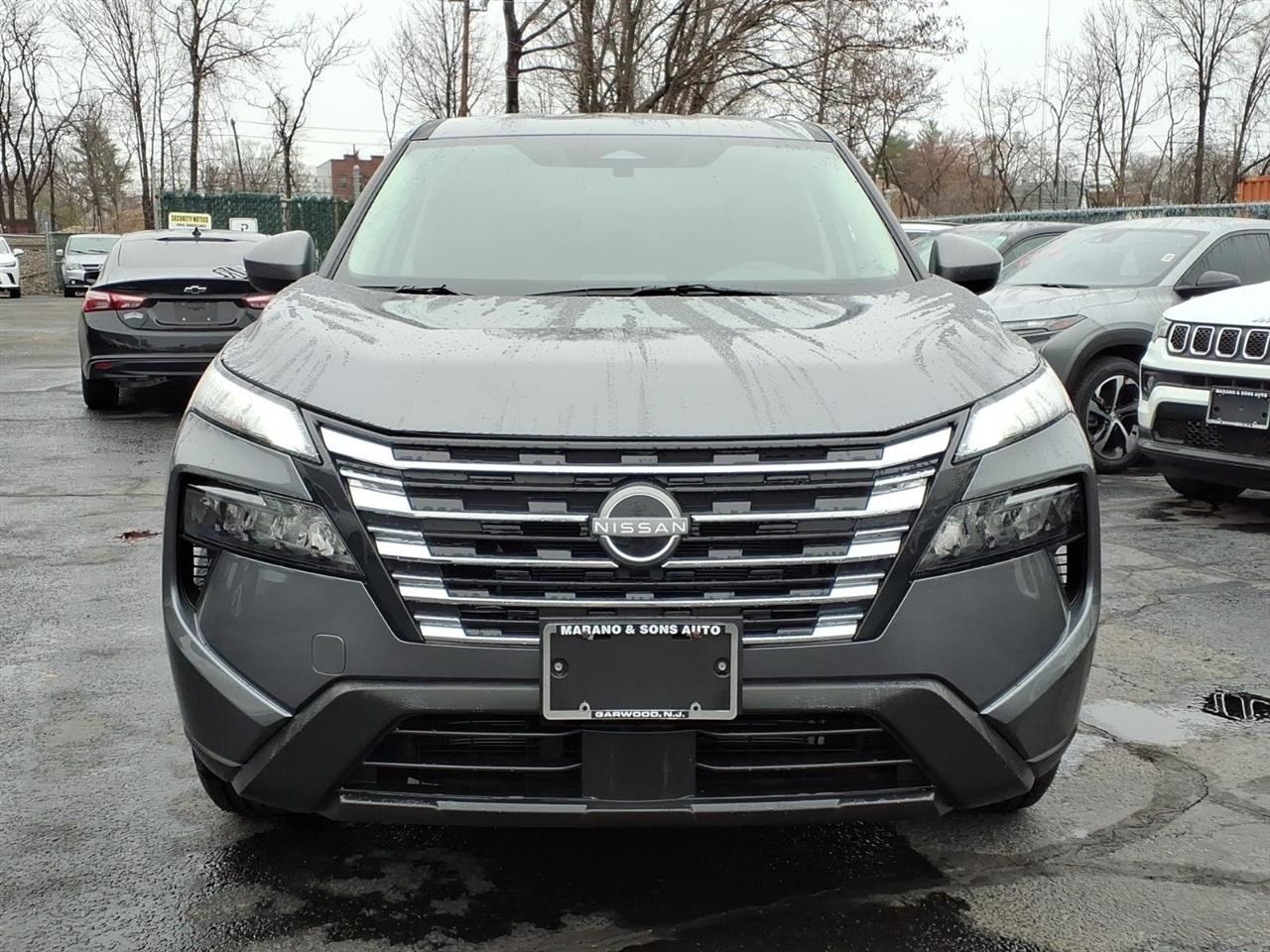 Nissan Rogue FWD SV 2025