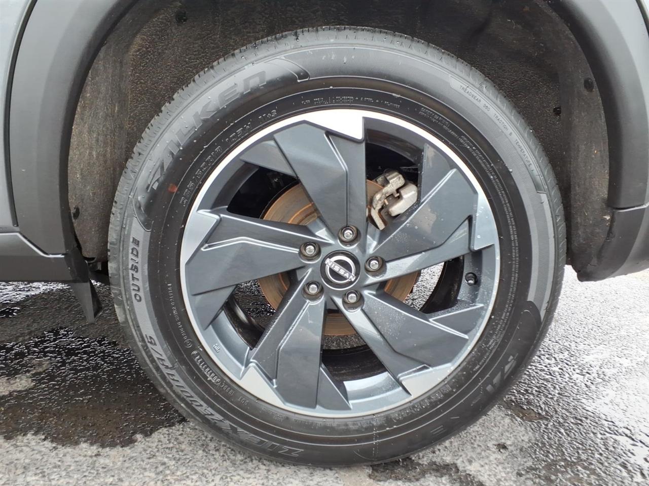 Nissan Rogue FWD SV 2025