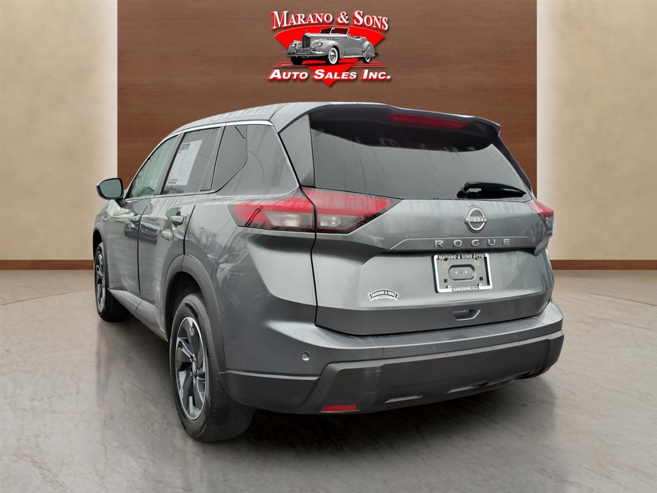 Nissan Rogue FWD SV 2025
