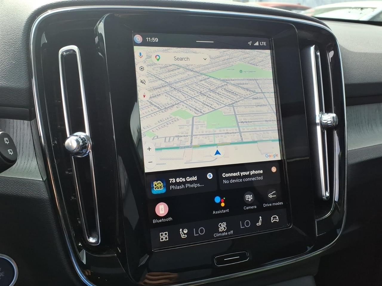 Volvo XC40 B5 AWD Core Bright Theme 2025