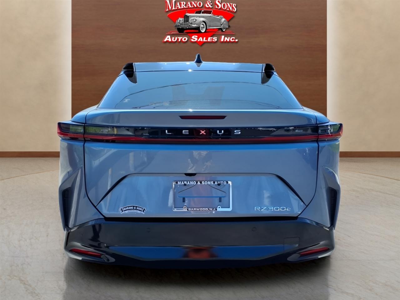 Lexus RZ RZ 300e Luxury FWD 2024