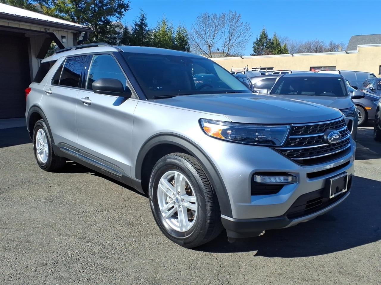 Ford Explorer XLT 4WD 2022