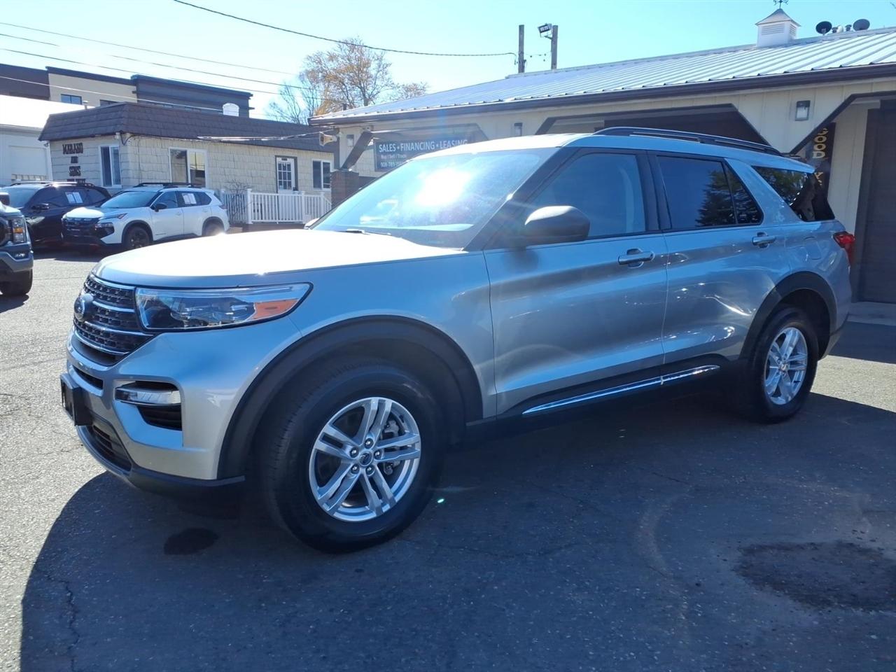 Ford Explorer XLT 4WD 2022