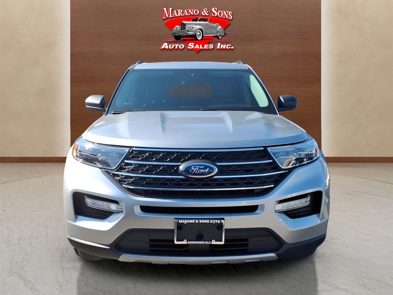 Ford Explorer XLT 4WD 2022
