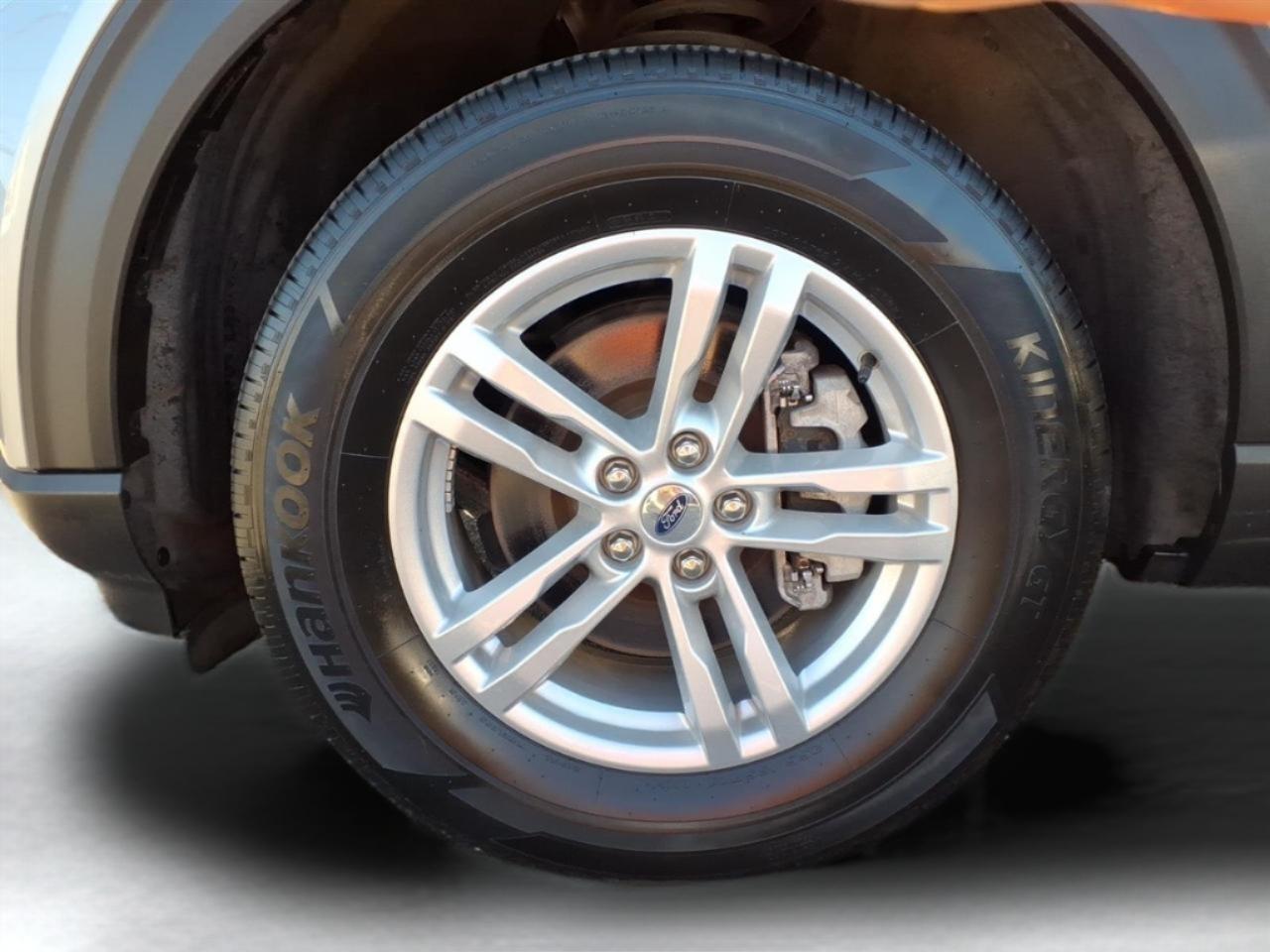 Ford Explorer XLT 4WD 2022