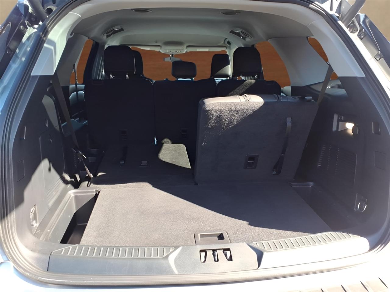 Ford Explorer XLT 4WD 2022