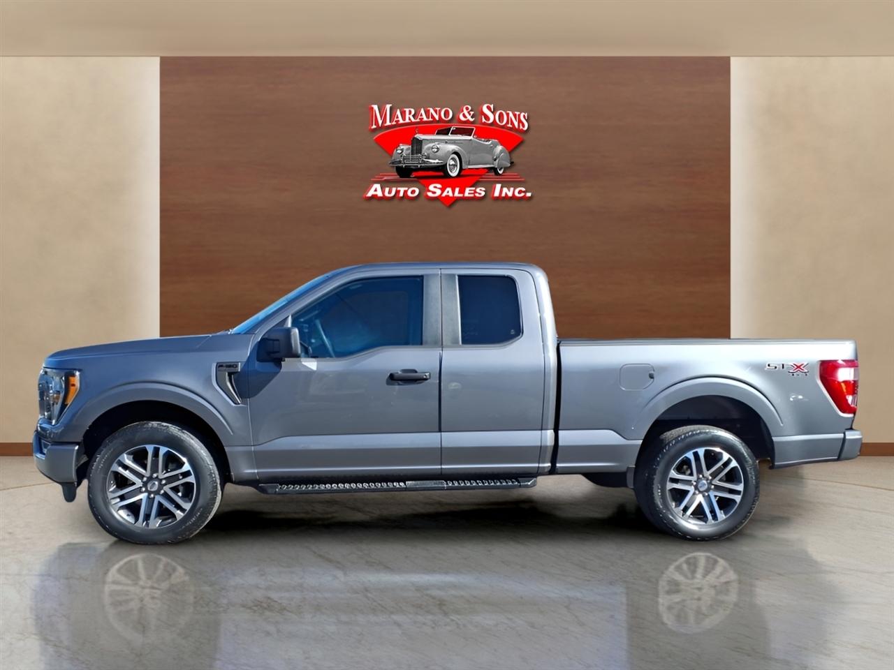 Ford F-150 XLT 4WD SuperCab 6.5' Box 2023