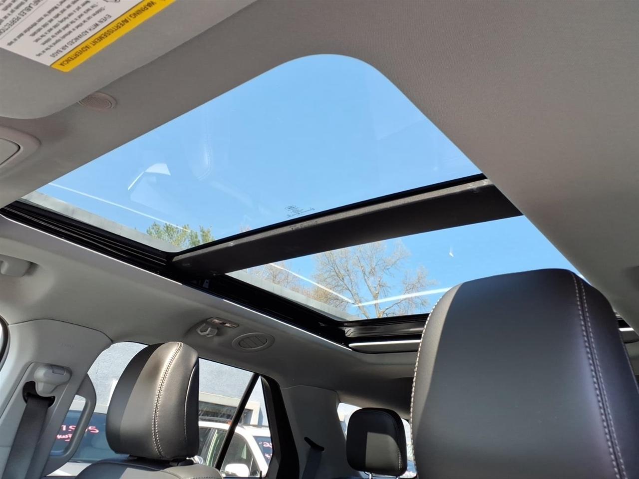 Ford Explorer XLT 4WD 2022