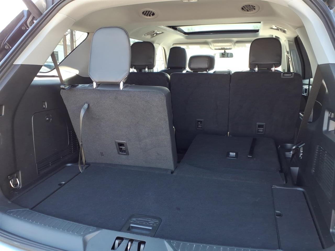 Ford Explorer XLT 4WD 2022