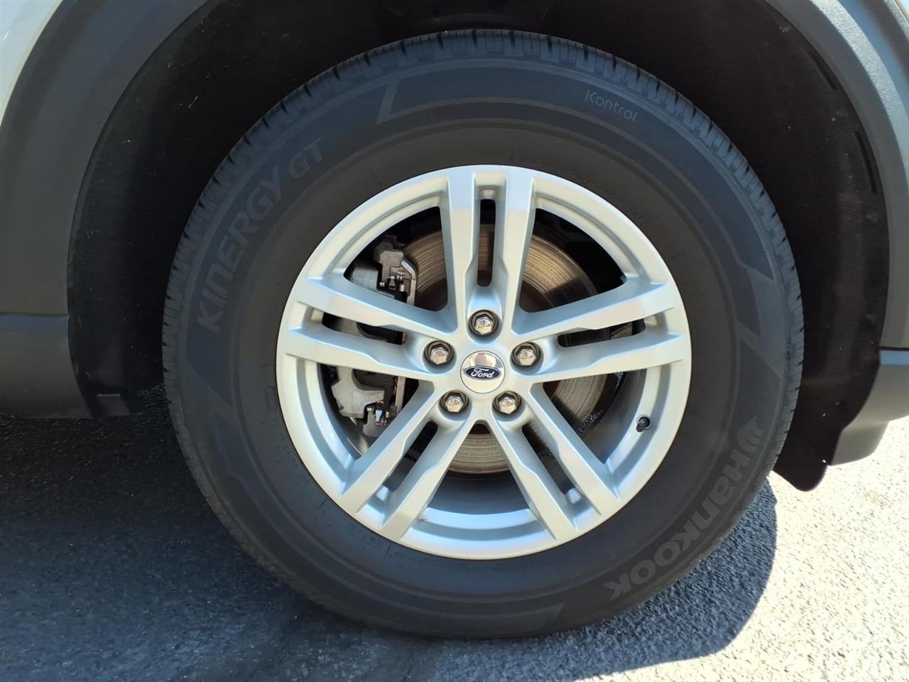 Ford Explorer XLT 4WD 2022