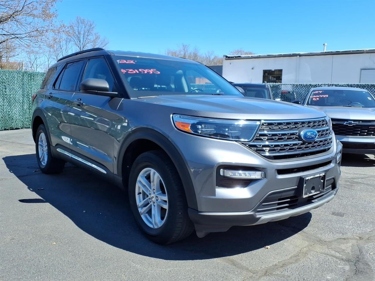 Ford Explorer XLT 4WD 2022