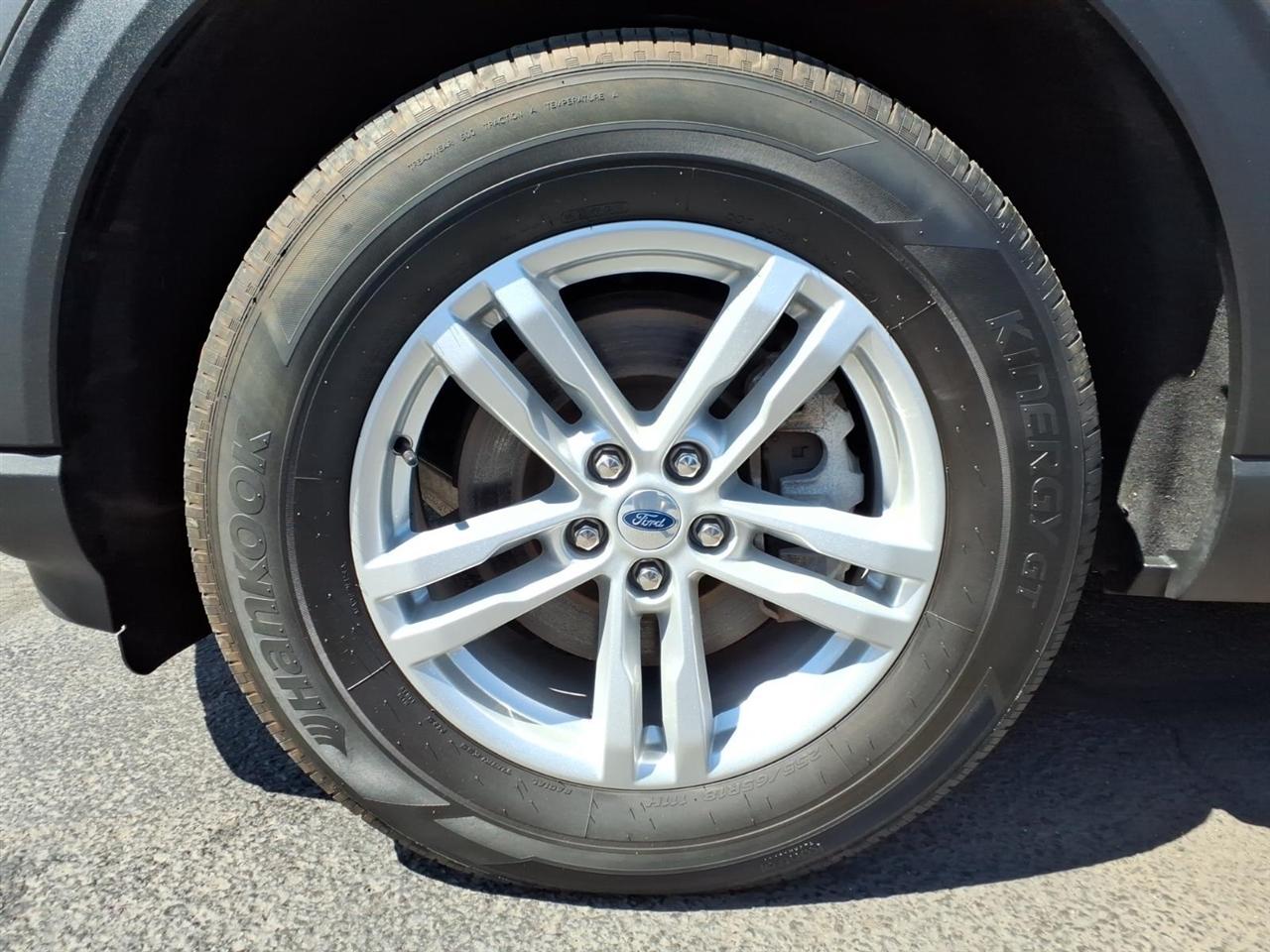 Ford Explorer XLT 4WD 2022