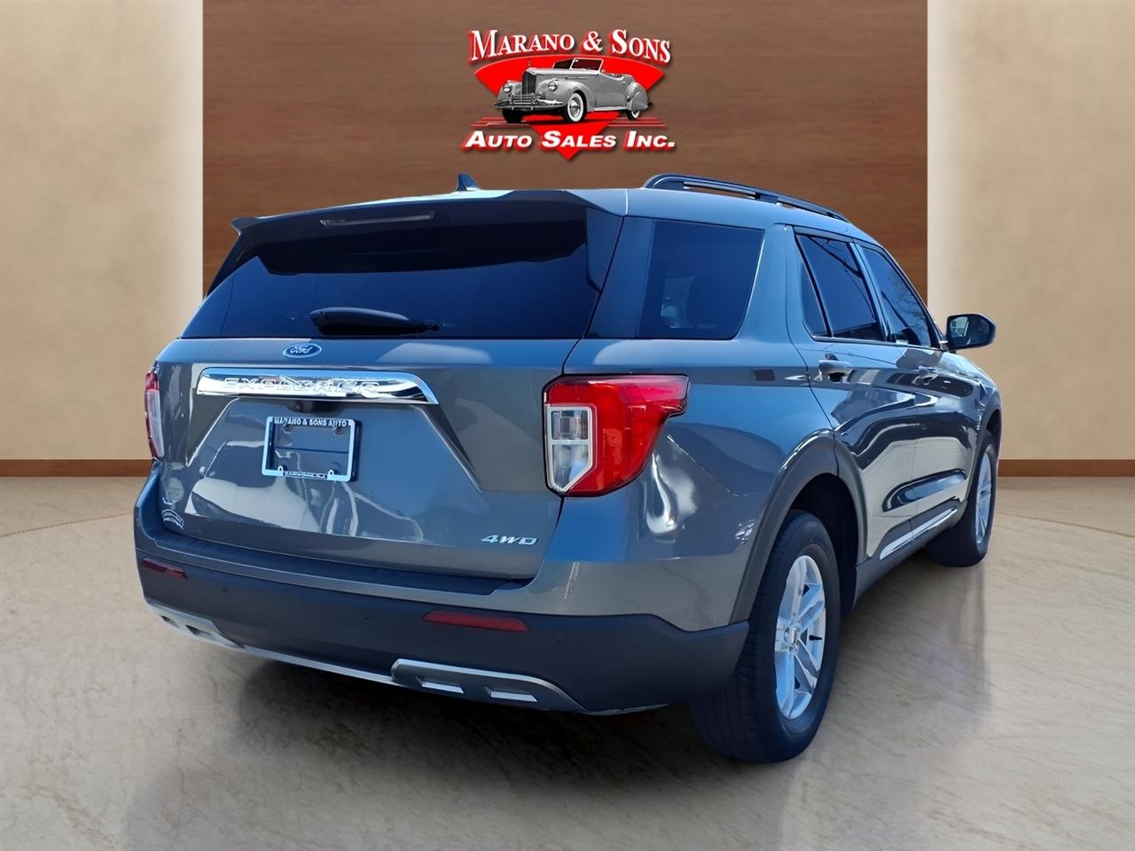 Ford Explorer XLT 4WD 2022