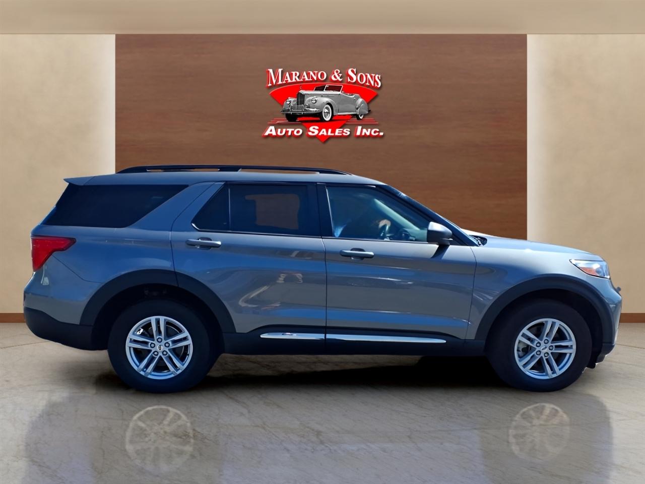 Ford Explorer XLT 4WD 2022