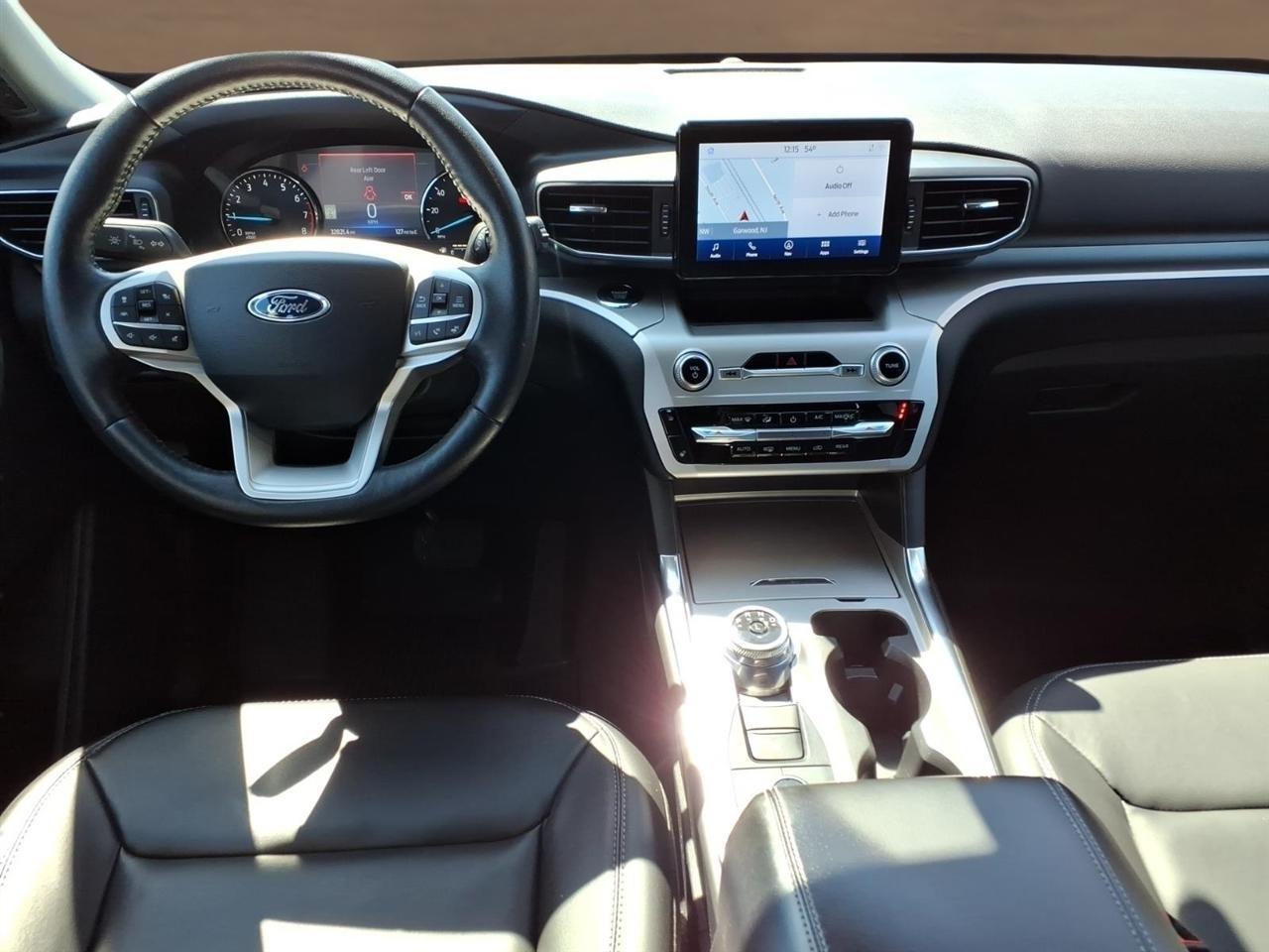 Ford Explorer XLT 4WD 2022