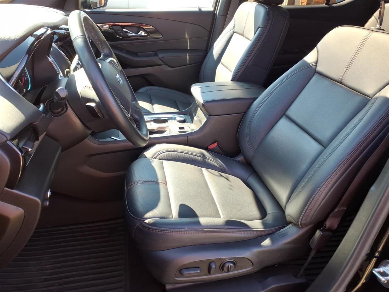 Chevrolet Traverse AWD 4dr RS 2023