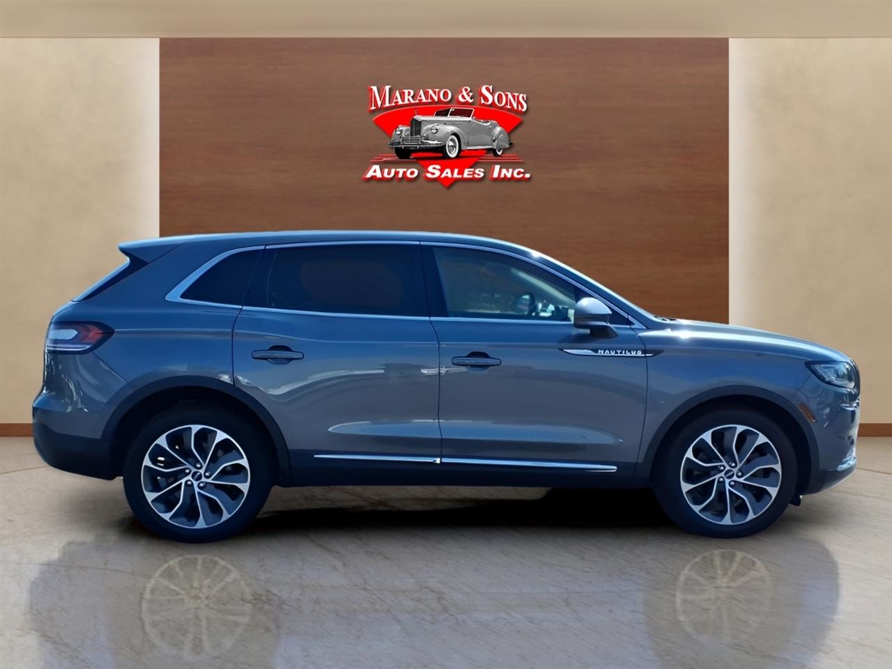 Lincoln Nautilus Reserve AWD 2022