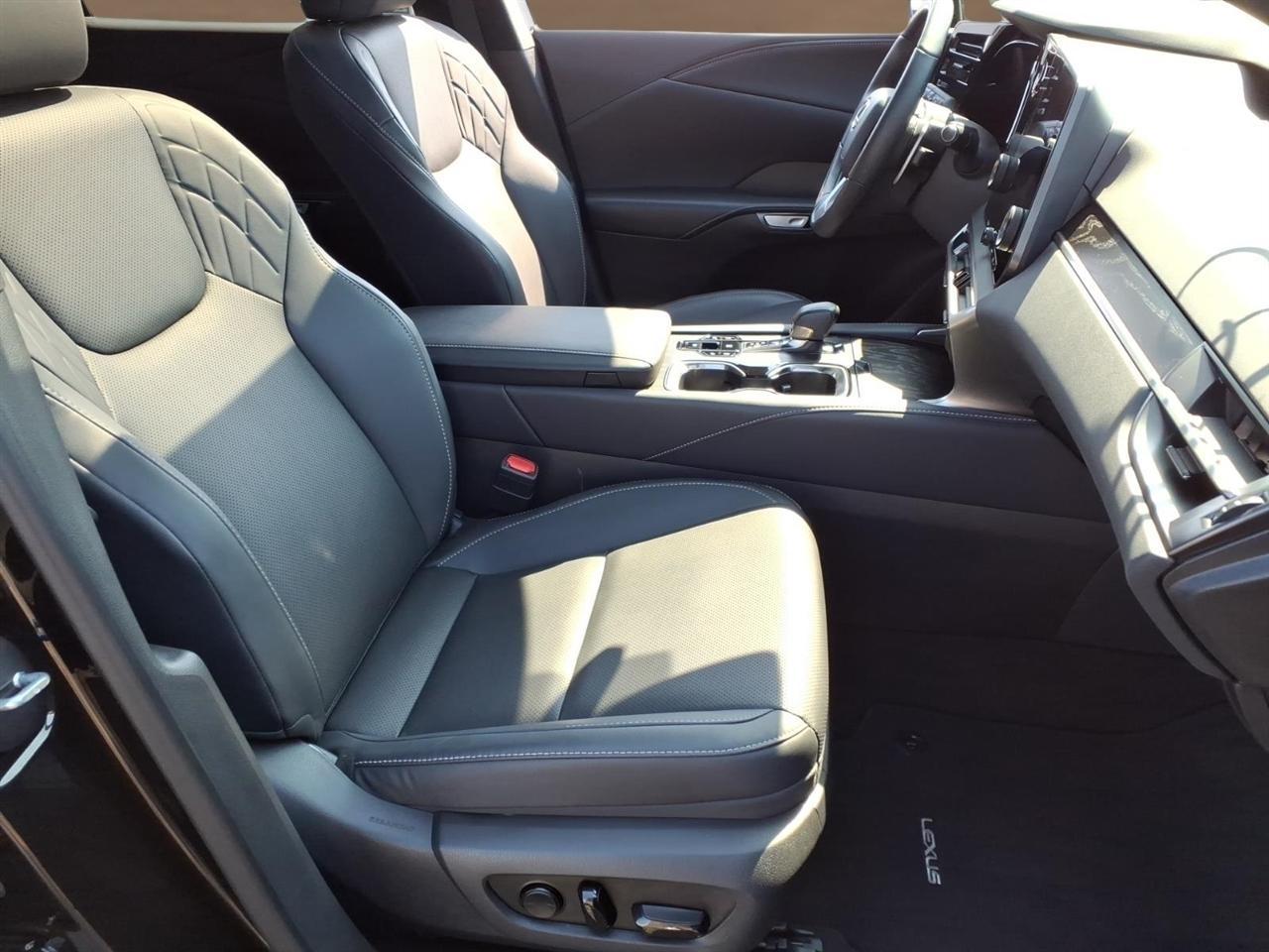 Lexus RX RX 350 AWD 2024