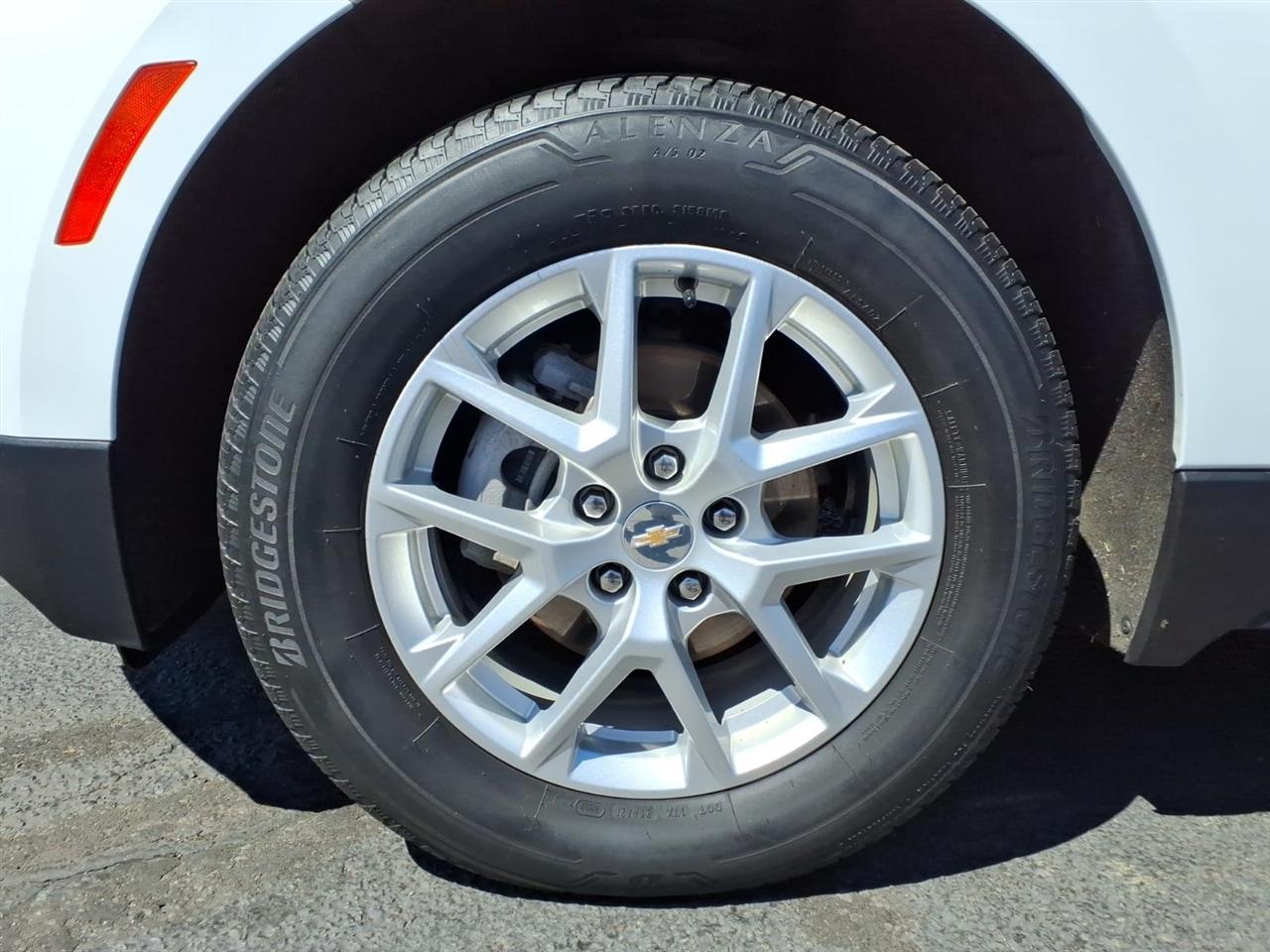 Chevrolet Equinox AWD 4dr LT w/1LT 2023