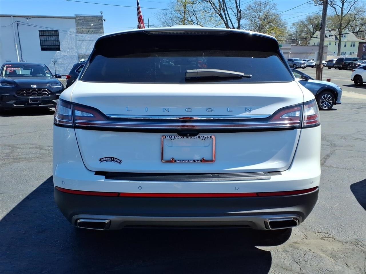 Lincoln Nautilus Reserve AWD 2021