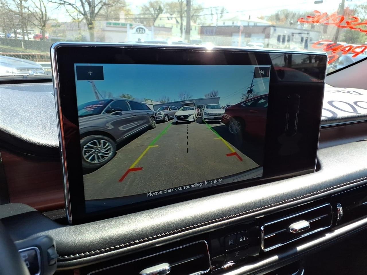 Lincoln Nautilus Reserve AWD 2021