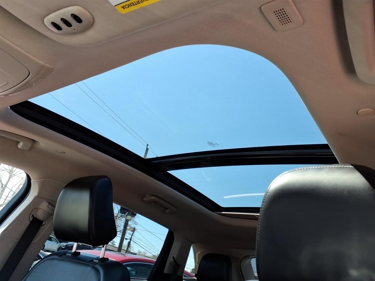 Lincoln Nautilus Reserve AWD 2021